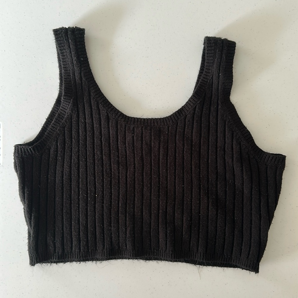Cropped Ribbed Sweater Tank